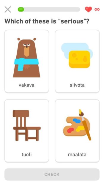 In a phone screenshot, four pictures are visible, each with a Finnish word under it.